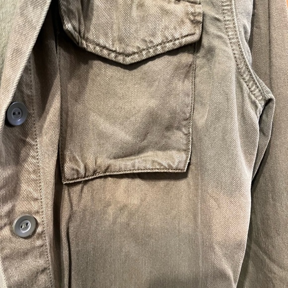 Sneak Peek Green Utility Jacket – Size L - Picture 4 of 4